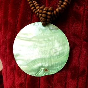 📿💚 Beaded Faux Coral Necklace